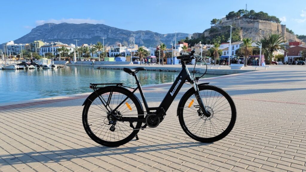 Accolmile 700C Review - AMAZING Range City eBike