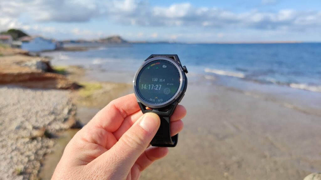 Huawei Watch GT Runner Review. The BEST Smartwatch for Runners!