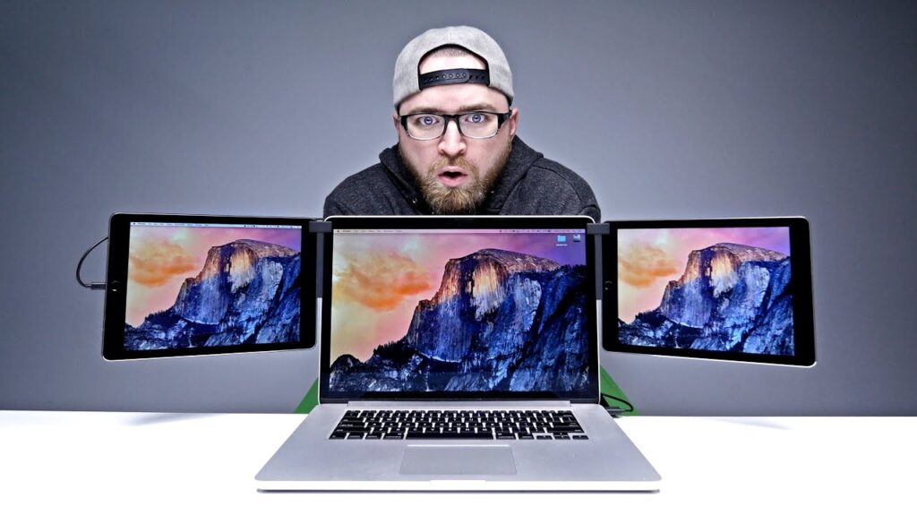 The Triple Monitor Mega MacBook!